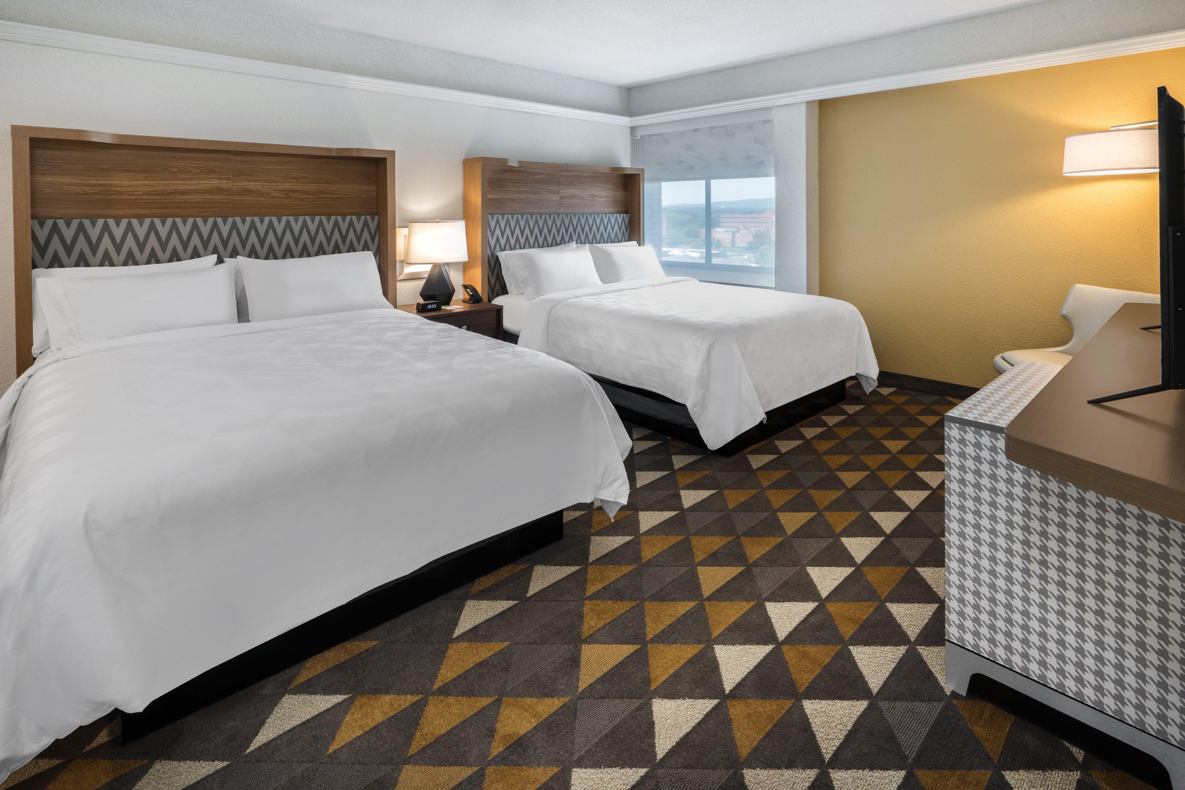 Holiday Inn & Suites Pittsfield-Berkshires By Ihg Exteriör bild