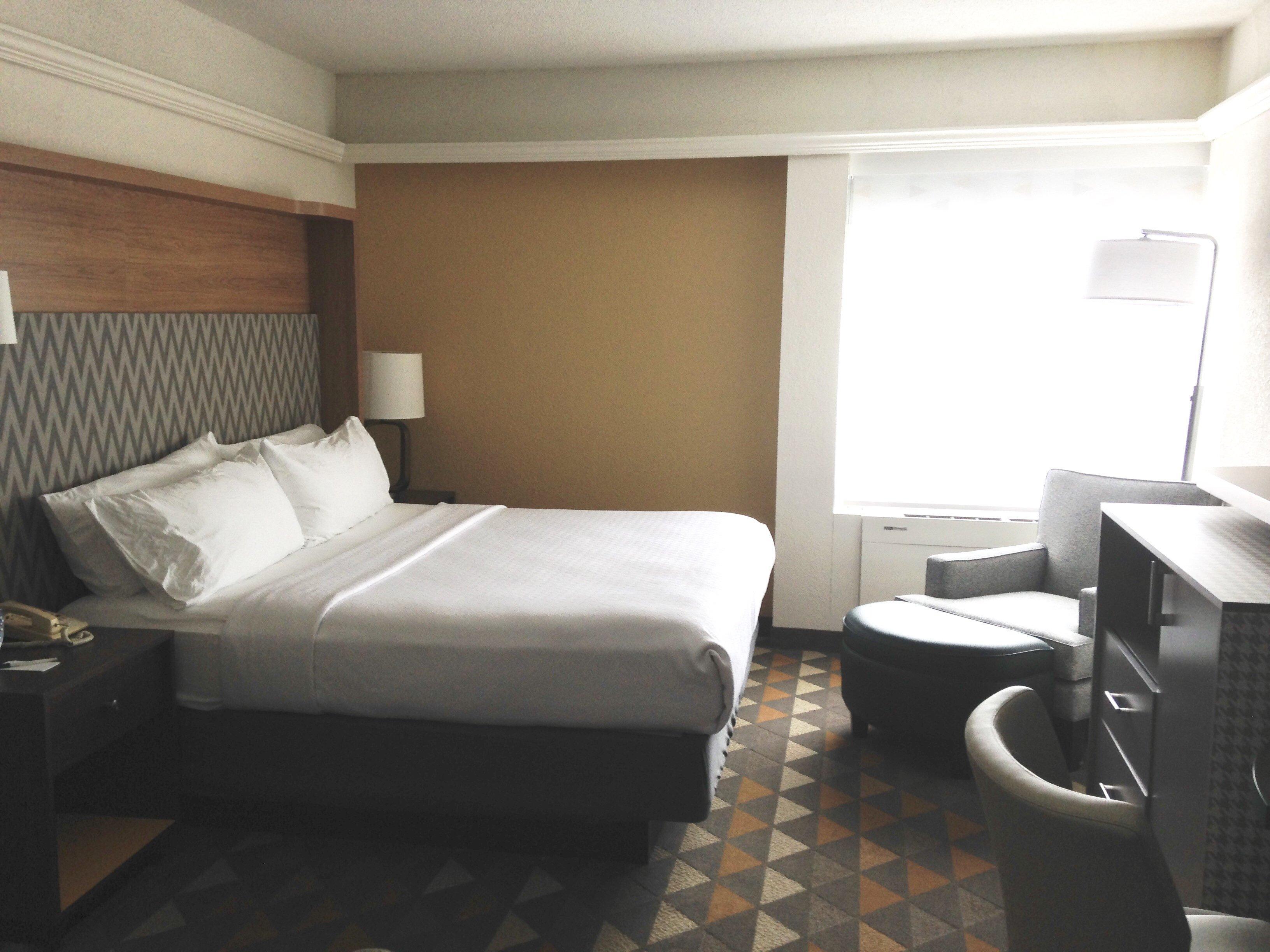 Holiday Inn & Suites Pittsfield-Berkshires By Ihg Exteriör bild